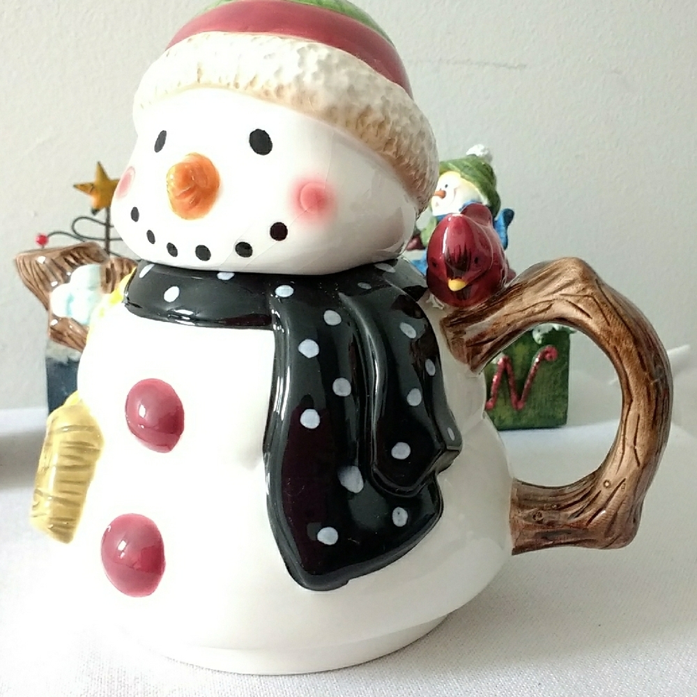 Charming Snowman Holiday Teapot